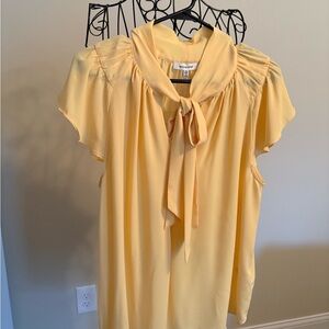 MAX STUDIO Yellow Tie-Neck Flutter Sleeve Blouse